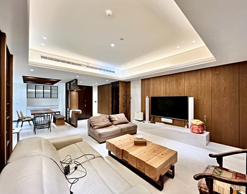 皇居大器四房｜雙主臥💎上下一組車位💖中高樓層 - Image 1