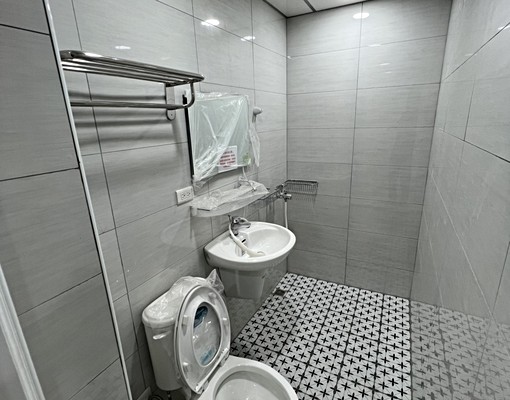 D社宅/稀有大透天空間寬敞/門口可停車/可租補 - Image 7