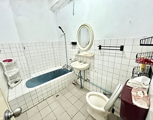 向上市場🍁店面營登🍁可餐飲🍁整棟三樓含地下室 - Image 8