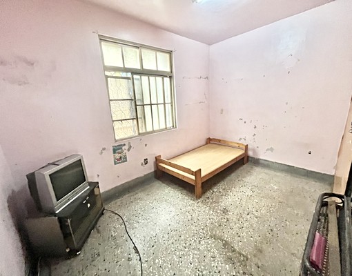 向上市場🍁店面營登🍁可餐飲🍁整棟三樓含地下室 - Image 9