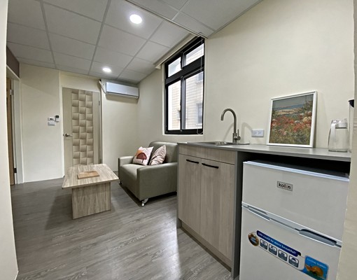 ✨三重獨洗1房1廳✨低樓層、流理台、機車位✨可寵租補收垃圾 - Image 2