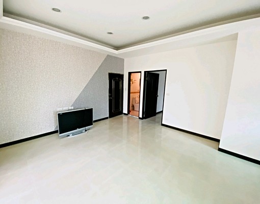 南京三民捷運,採光二房,有陽台露台,可寵,收垃圾,家俱齊全 - Image 2