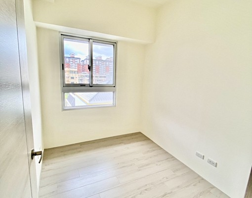 太原軍功東山松竹💖可租補小資超美兩房含平車💖 - Image 5