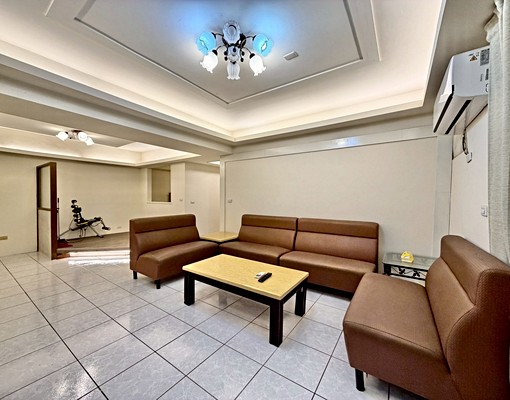 中清文心捷運水湳市場中央公園💖可狗租補戶籍報稅大坪數三房 - Image 3