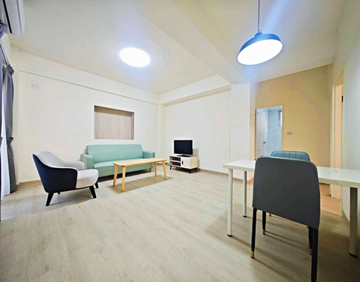 北區三房一廳✨全新家具沙發｜可寵可補助｜雙陽台採光超棒 - Image 3