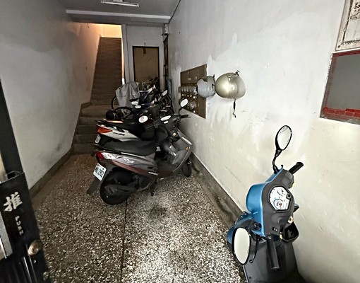 ❤️北區科博館✨超便宜✨爬梯三樓公寓四房💎空間超大💎可寵 - Image 16