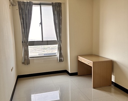 東港共和新村環境佳風景美大樓 - Image 3