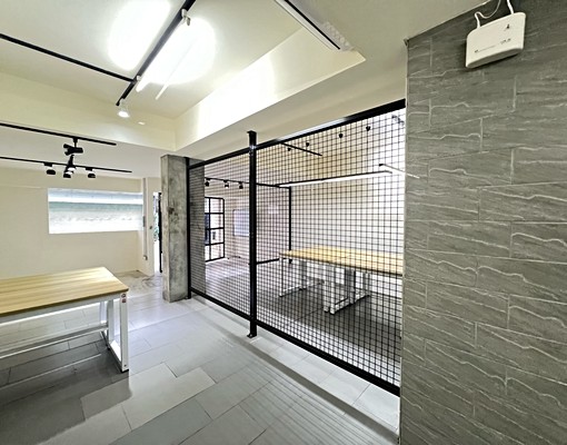 中山國中/松山機場、含車位免爬高住辦採光通風機能強地下室 - Image 13