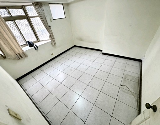 烏日捷運精華地段💝可寵可租補俗擱大碗超秒殺極品大三房車位 - Image 4