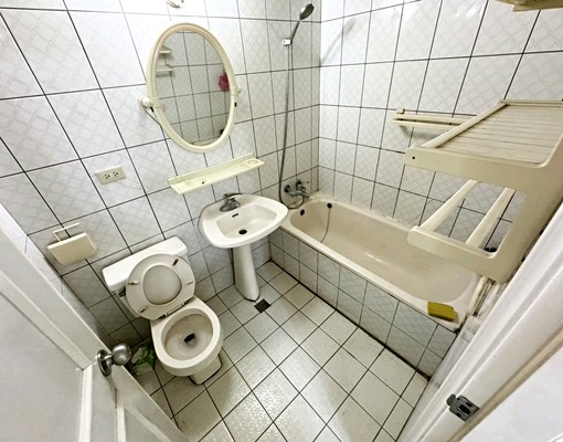 烏日捷運精華地段💝可寵可租補俗擱大碗超秒殺極品大三房車位 - Image 13