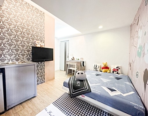 公益/勤美☸電梯☸採光漂亮大空間流理台☸衛浴開窗☸陽台獨洗曬 - Image 8