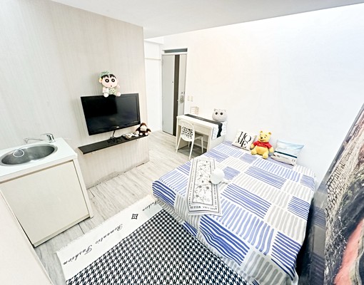 大業/精誠☸電梯☸採光漂亮大空間流理台☸衛浴開窗☸陽台獨洗曬 - Image 2