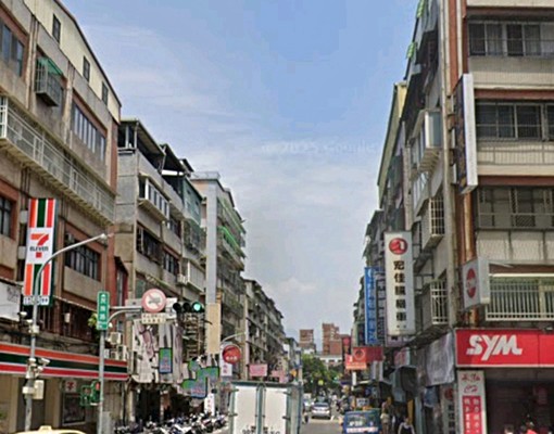 蘆洲捷運成蘆橋民族仁愛商圈一手新裝修一房一廳魔術大空間 - Image 9