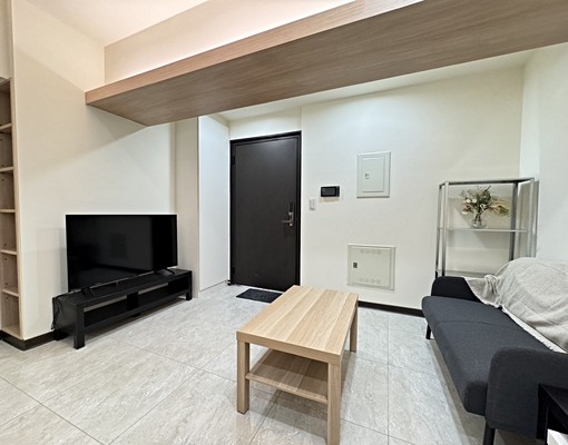 五泰小菁-免仲介費可租補-愛情河左岸全配二房 - Image 2