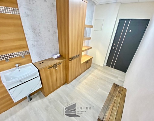 南屯兩房全配超大空間✅可租補✨戶數少大露臺流理台採光佳✨ - Image 3