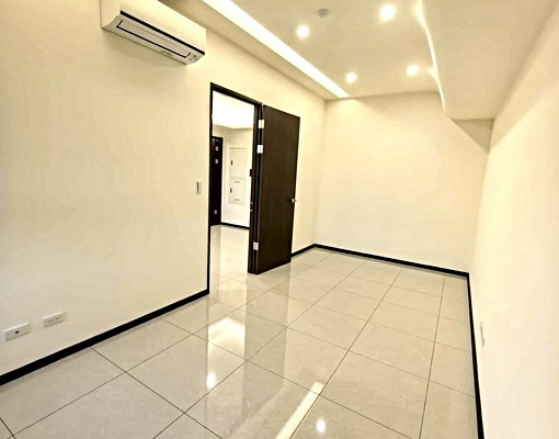 全新大樓有車位~正2房1廳1衛1廚1陽台~可租補 - Image 4