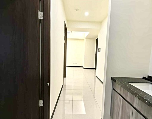 全新電梯大樓有車位~正2房1廳1衛1廚1陽台~可租補 - Image 6