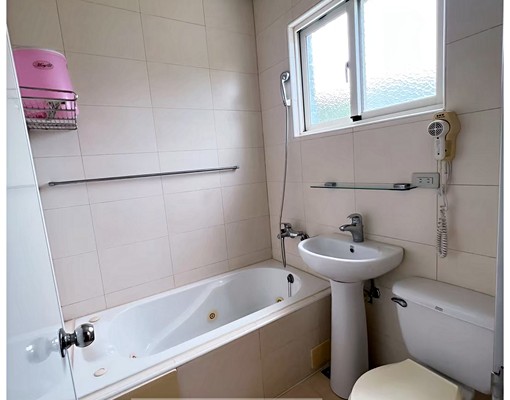 一層兩戶｜流理台浴缸附汽車停車位｜瓦斯熱水器 - Image 3