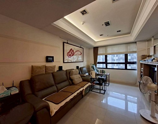 🏡摩納哥｜紅樹林輕軌旁｜分租雅房｜提供平面車位(限男 - Image 2