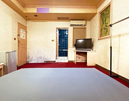 電梯獨立套房/桃園南門公園/代收垃圾 - Image 2