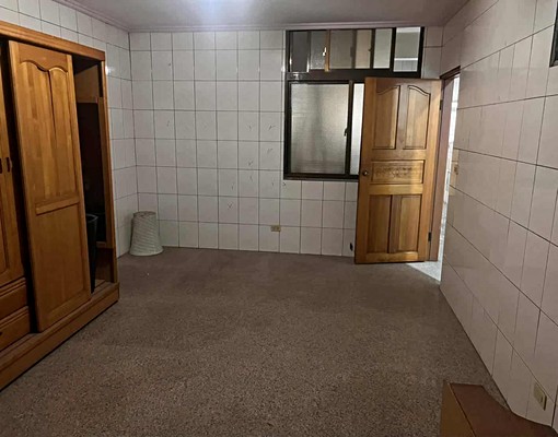 巨城旁2樓開放式格局可辦公可個人工作室3樓可住家 - Image 6