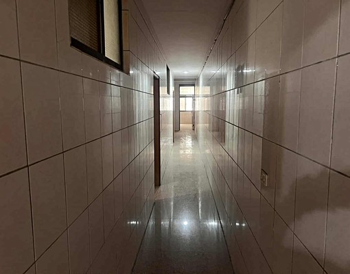 巨城旁2樓開放式格局可辦公可個人工作室3樓可住家 - Image 8