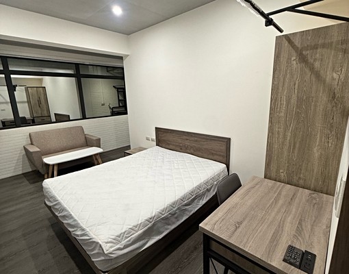 近迴龍捷運站/通風採光/獨立洗衣機/可申請租補 - Image 1