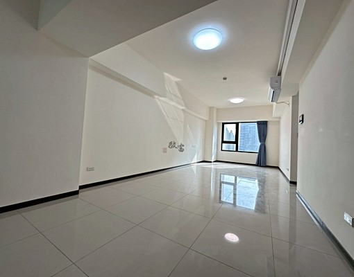 『啟富』長虹天韻｜空屋三房+車位（可寵） - Image 2