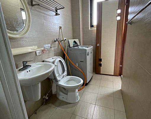 近藝文/夜市~稀有電梯套房~可貓~可租補 - Image 3