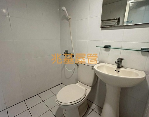 兆基🏡近七張捷運站/獨立陽台大套房 - Image 4