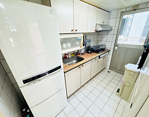 江子翠1分、採光好、主臥、雙陽台、挑高、大樓管理、傢俱新 - Image 5