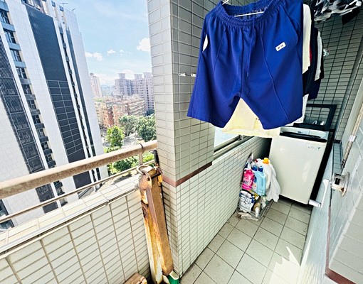 江子翠1分、採光好、主臥、雙陽台、挑高、大樓管理、傢俱新 - Image 15