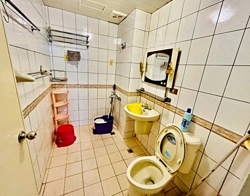 象山/北醫，採光正三房，雙衛浴，前後陽台 - Image 9