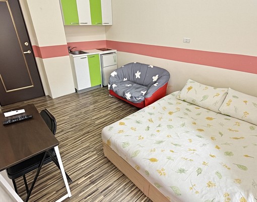 近捷運🔥可雙租補,入戶籍🔥陽台獨洗🔥衛浴開窗🔥流理台 - Image 3