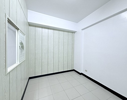 捷運三重國小站步行2分鐘住辦一樓地點佳整棟重建屋況佳-專任約 - Image 8