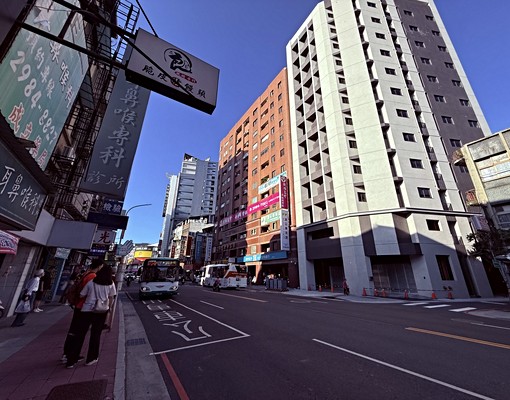 捷運三重國小站步行2分鐘住店一樓地點佳整棟重建屋況佳-專任約 - Image 14