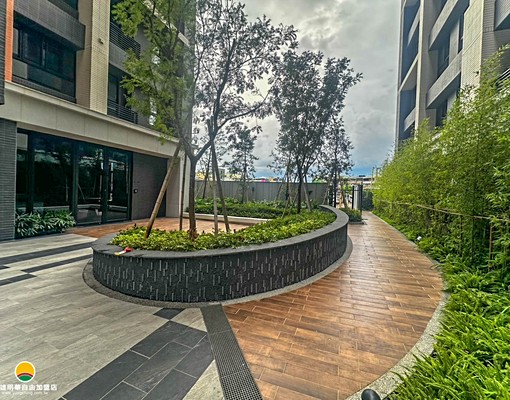 ｜城揚綠廳院｜綠景三房平車(附傢俱電) - Image 13