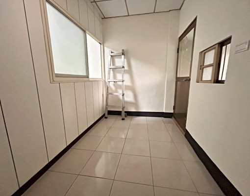 愛買水湳中清路透天 - Image 7