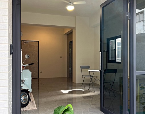 東區新獨棟電梯套房可請租屋補貼 - Image 2