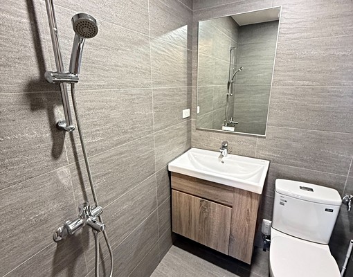 東區│站前秀泰│可多租補│稀有採光2房2衛│平車│戶數少 - Image 14