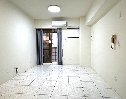 近花園夜市整層獨戶3房平面車位+1機車位華廈 - Image 4