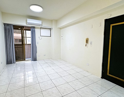 近花園夜市整層獨戶3房平面車位+1機車位華廈 - Image 5