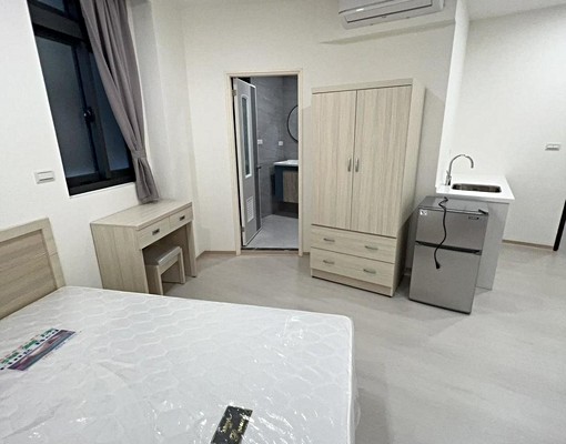 🏡巨城走路3分鐘|電梯透天分租套房 - Image 6