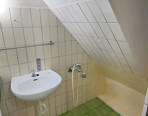 瑞隆商圈~邊間小透天出租 - Image 12