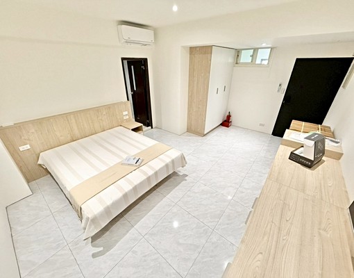 舒適美宅~文心中清站~男女皆可~傢俱齊全 - Image 5