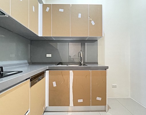 鳳山前鎮保泰一品全新三房平車傢俱電可談可租補 - Image 9