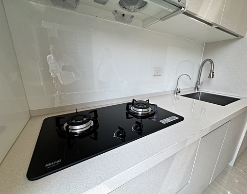 A18近Ikea、UNIQLO”宏普時尚苑"2房車  - Image 3