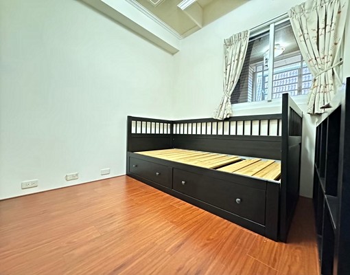 布達佩斯高樓拎包入住三房加車位‼️ - Image 6