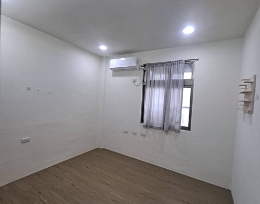 新海路裕民夜市旁公寓五樓🏠可入戶籍可兩份租屋補助 - Image 3