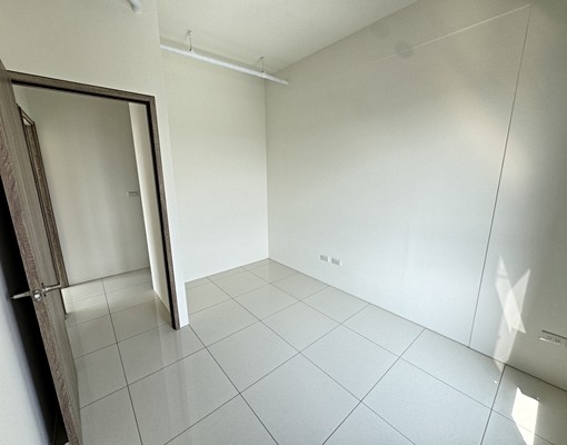 採光通風超好｜傢俱電可附🏡日光森活｜清水市區三房休旅車位 - Image 9